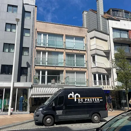 Apartment In Nieuwpoort For 4 Persons *